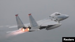 F-15