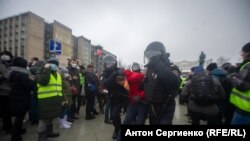 На акции в поддержку Алексея Навального в Москве. Архивное фото.